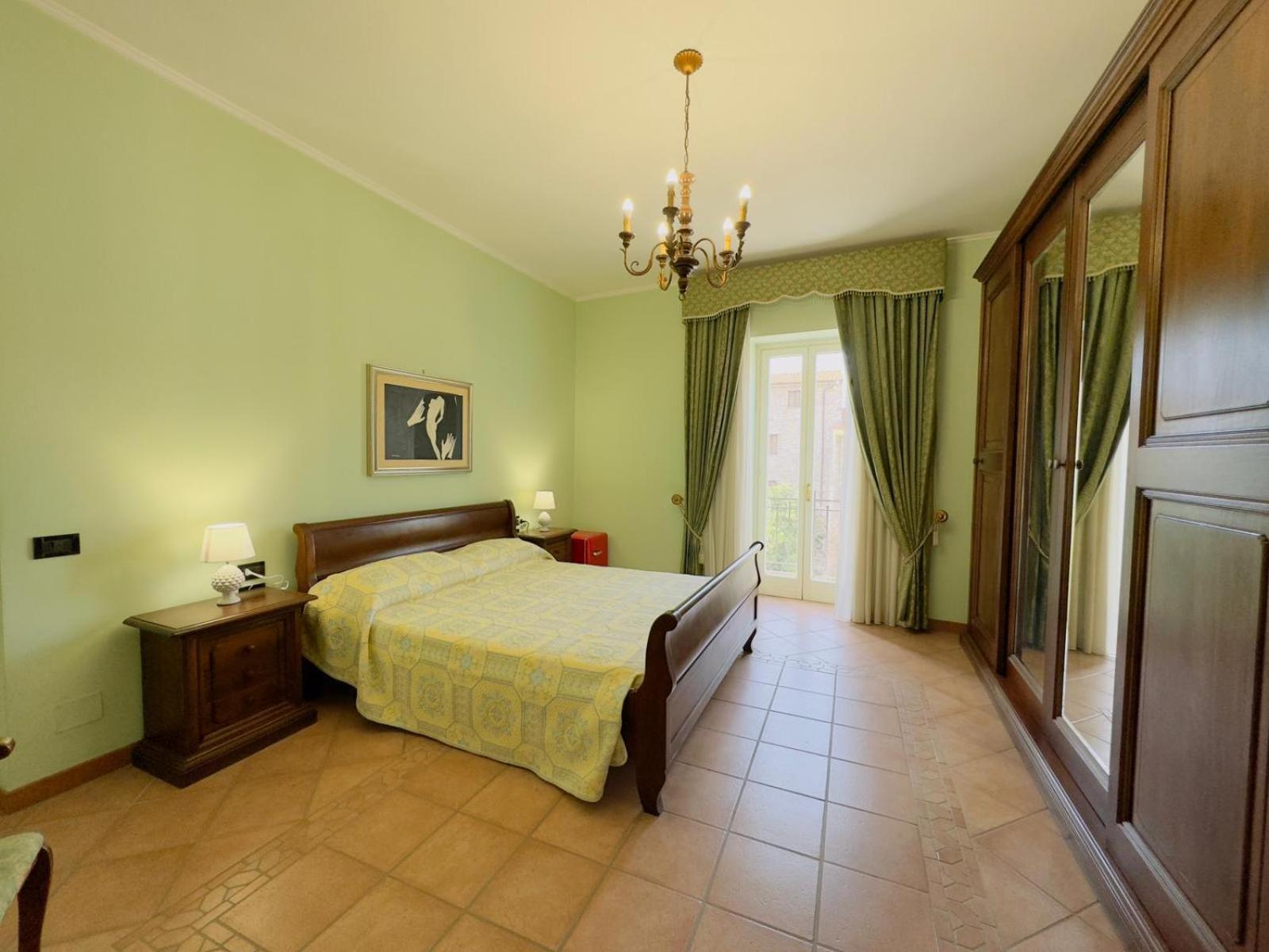 Casa Pepe - Fondi Vertice Rooms Exterior foto