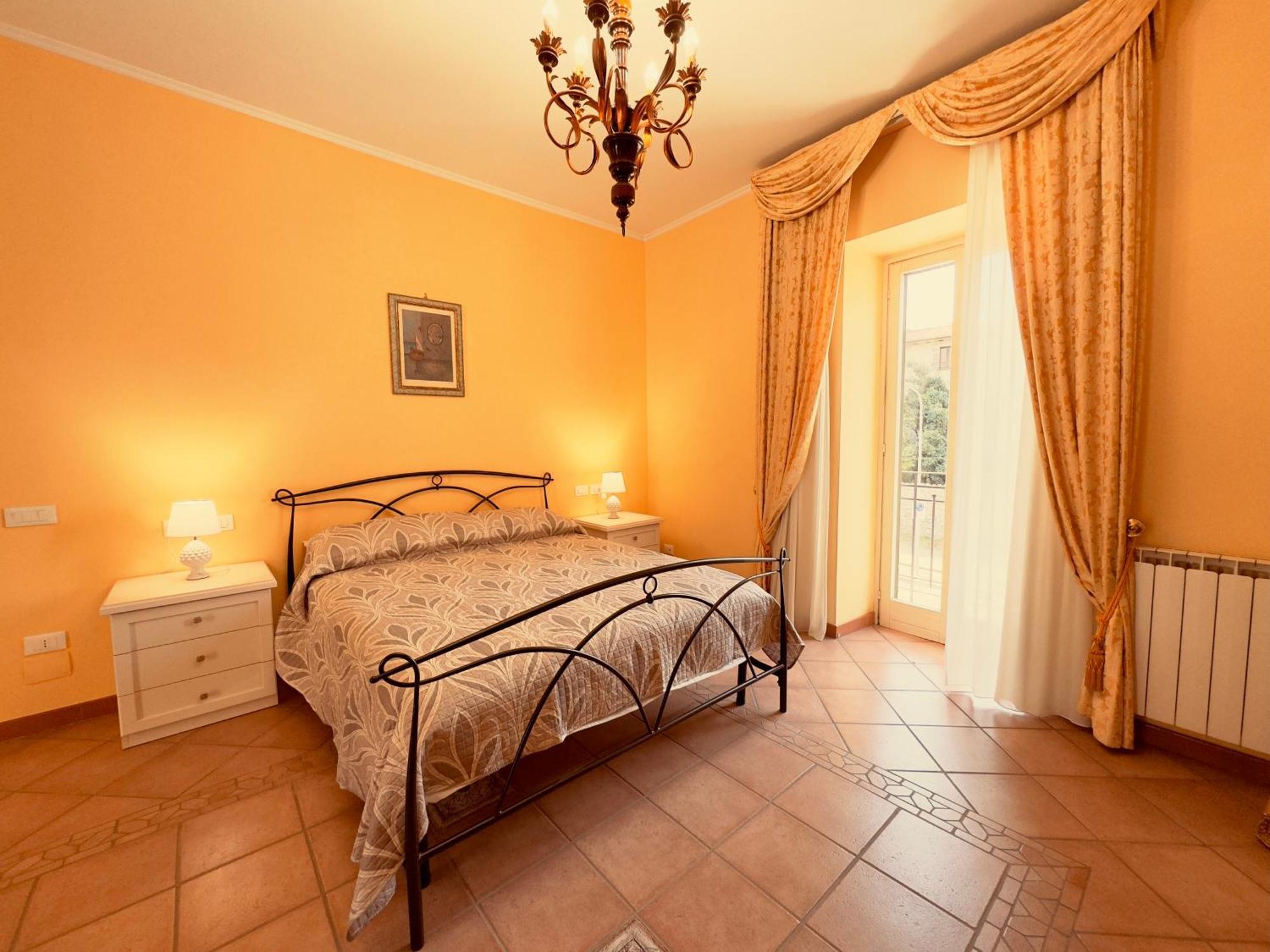 Casa Pepe - Fondi Vertice Rooms Exterior foto